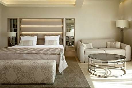 Deluxe Double Room with Sea View - Free Beach Access