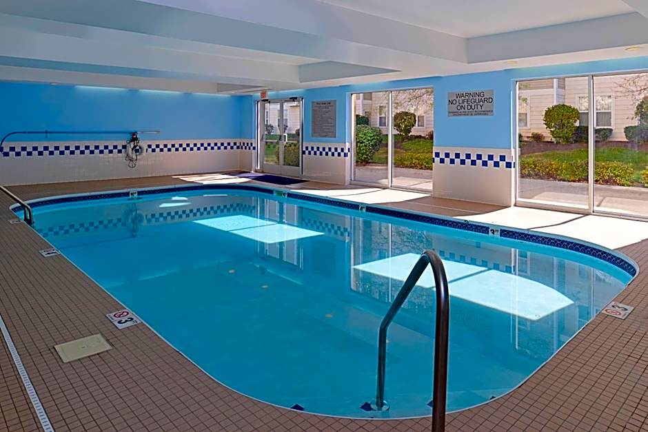 Fairfield Inn & Suites by Marriott Dayton Troy