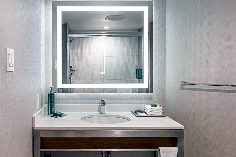 Hilton Montreal Laval