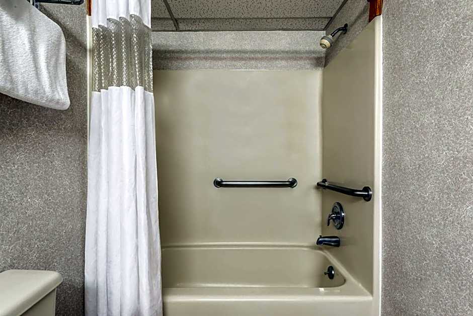 Days Inn by Wyndham Vineland