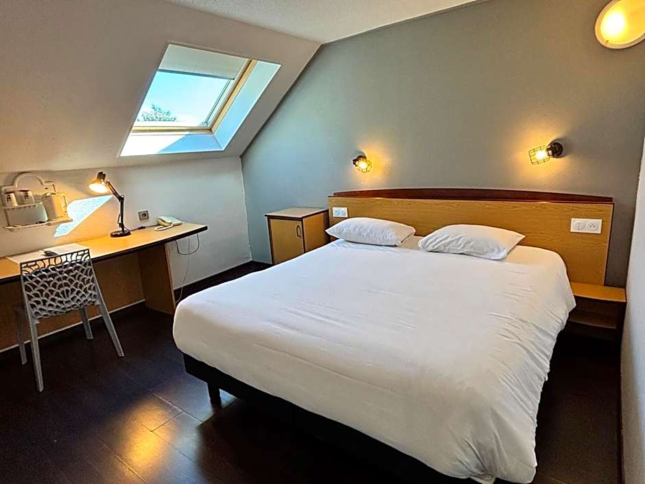 Hotel Restaurant Campanile De Saumur