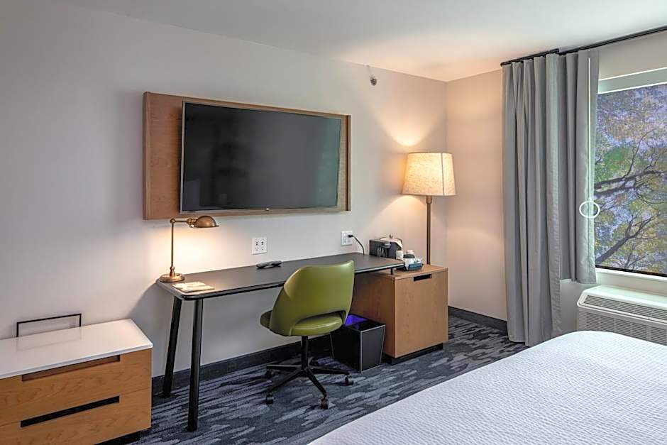 Fairfield Inn & Suites by Marriott Little Rock Airport
