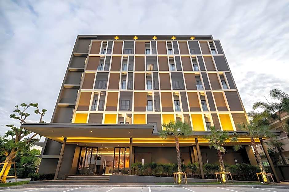 XOTEL