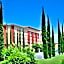 Lux Hotel & Spa