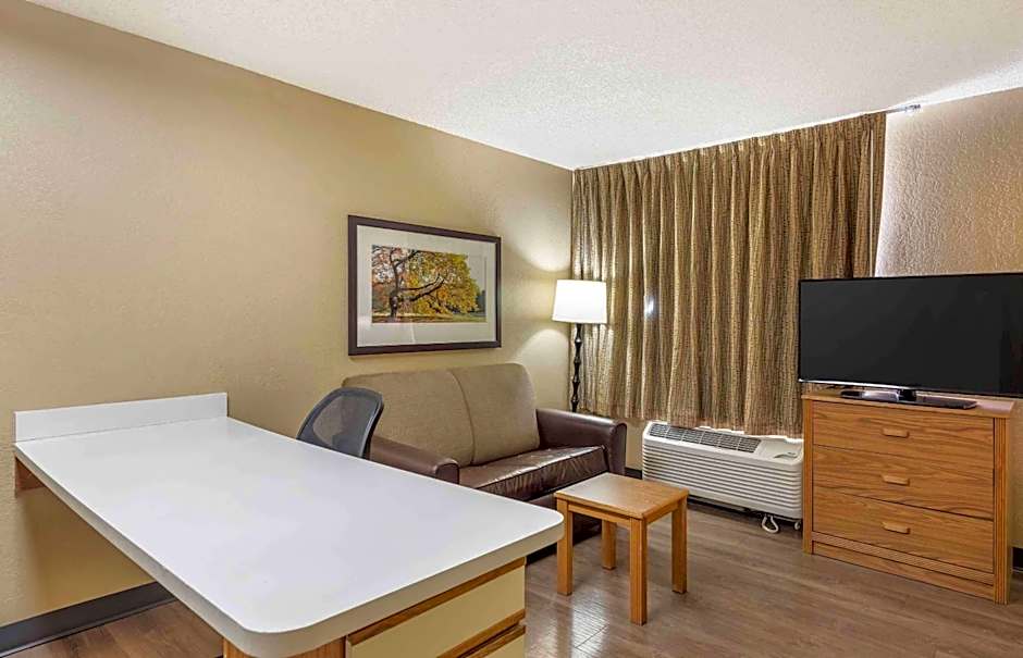 Extended Stay America Suites - Jacksonville - Salisbury Rd. - Southpoint