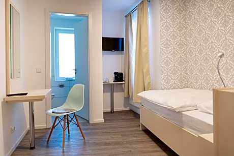 Single Room with Shower