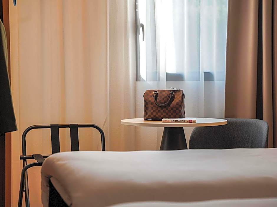 ibis Bayeux Port En Bessin