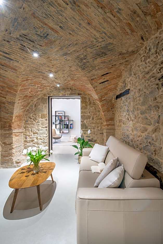 Borgo Baccile by Vini Fantini