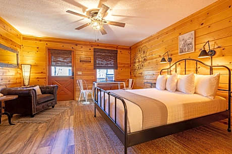Queen Suite