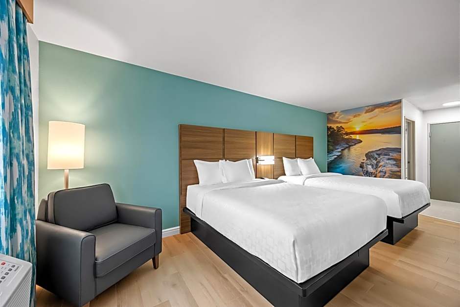 Clarion Pointe Springfield Southeast