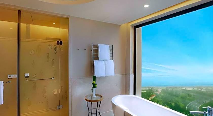 Chimelong Hengqin Bay Hotel