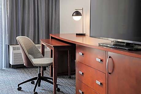 Room, 2 Double Beds, Balcony