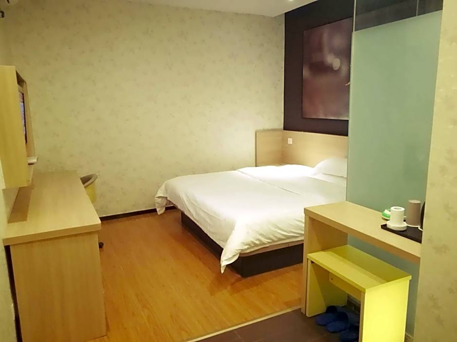 7Days Inn Chongqing Wulong City Square