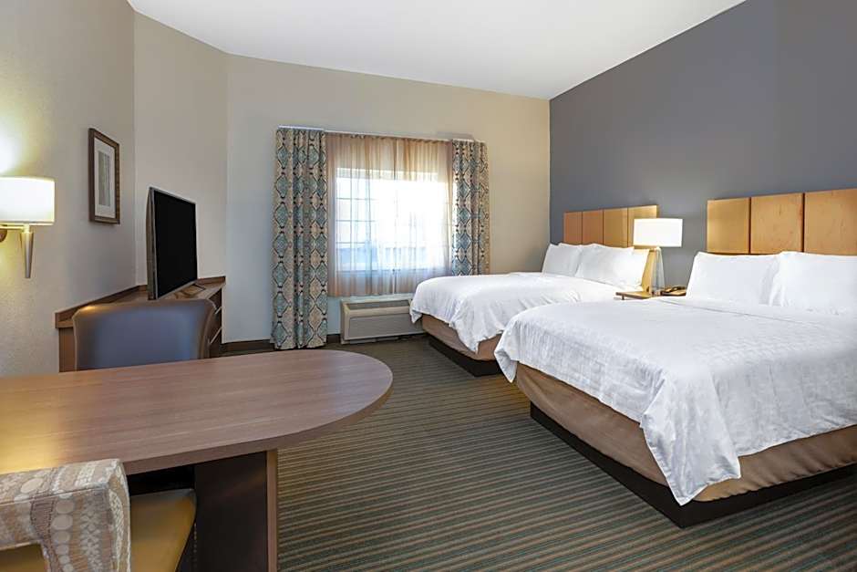 Candlewood Suites-West Springfield By IHG