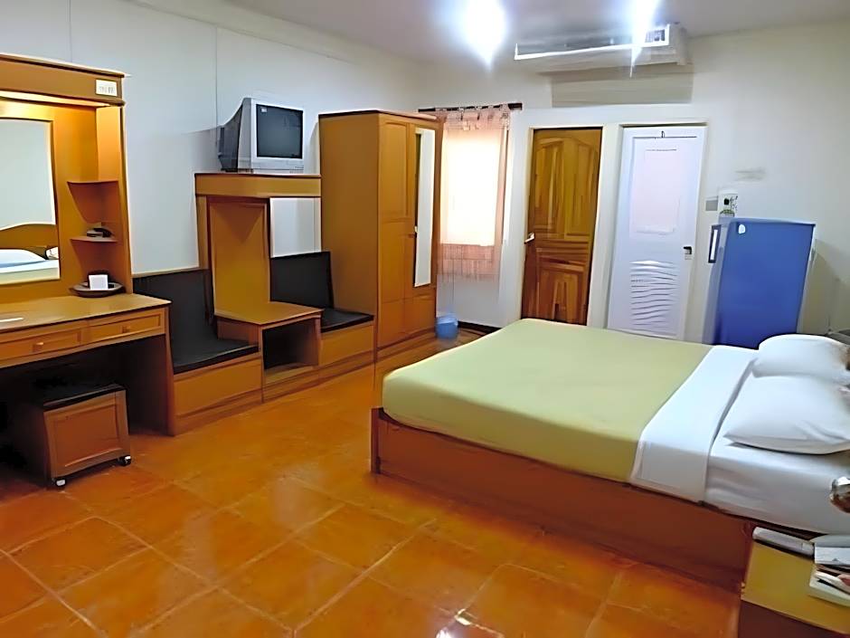 Tonkhoon Hotel