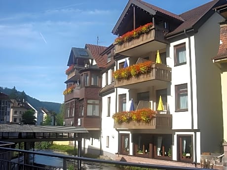Hotel Sonne by Mastiff