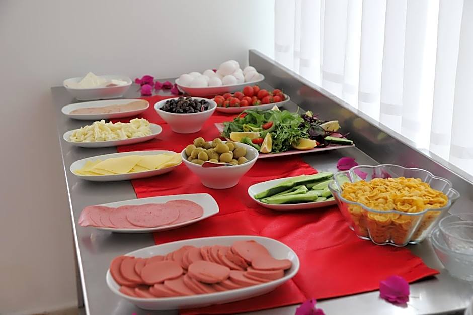 Castello Hotel & Aparts