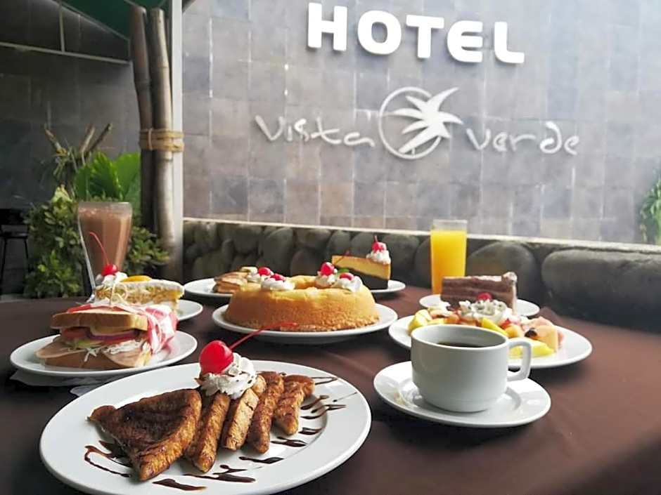 Hotel Vista Verde