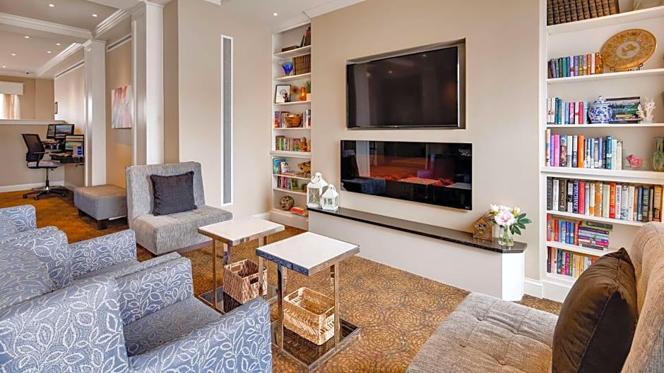 Best Western Plus Longbranch Hotel & Convention Center
