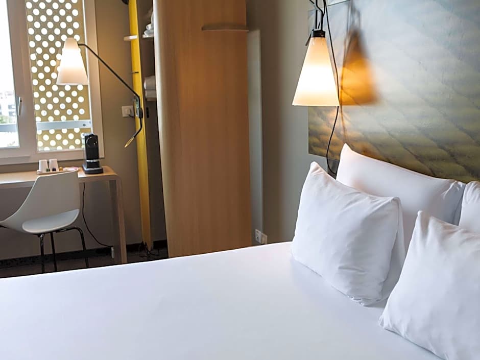 ibis Geneve Centre Lac