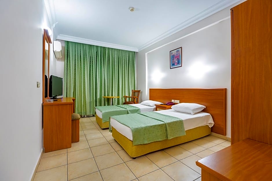 Alanya Beach Hotel