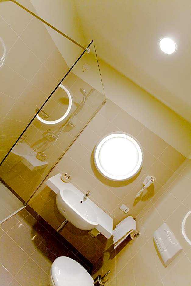 Regal Hotel & Residence