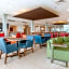 Holiday Inn Express & Suites St. Petersburg - Seminole Area By IHG
