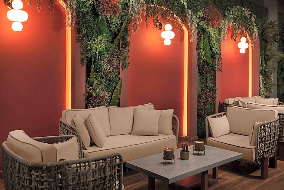 Delta Hotels by Marriott Istanbul Kagithane