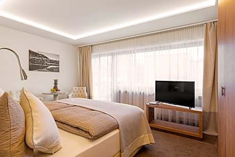 Junior Suite with Balcony