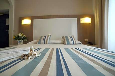 Economy Double or Twin Room