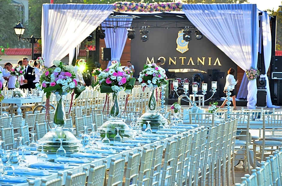 Montania Special Class Hotel