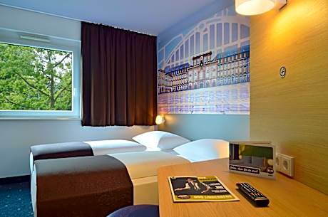 Twin room single use