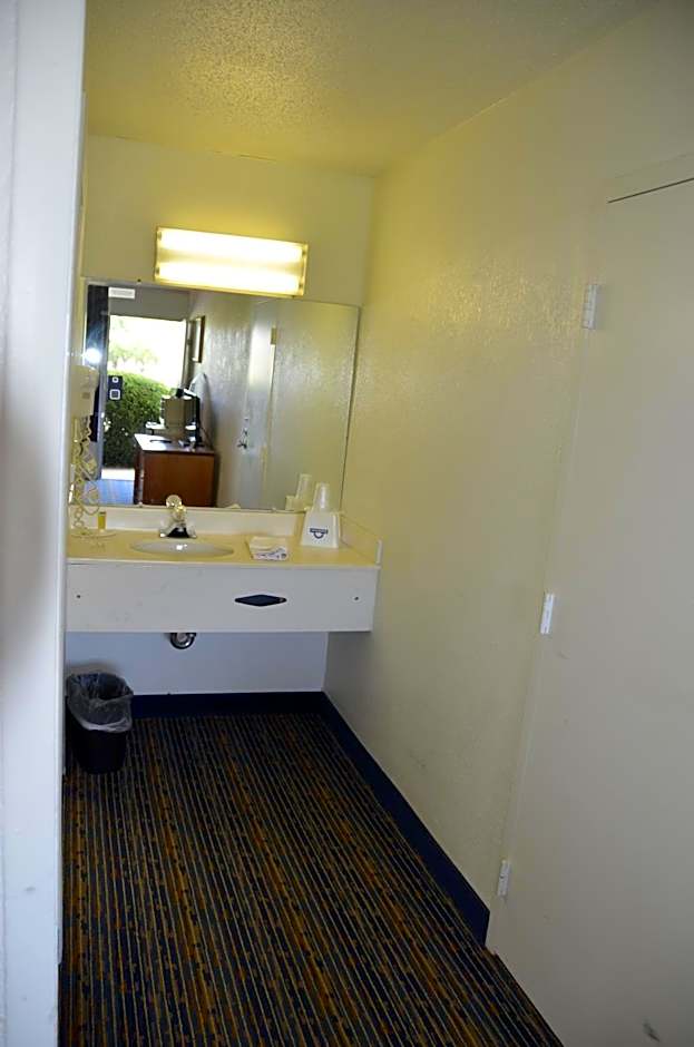 Days Inn by Wyndham Luray Shenandoah