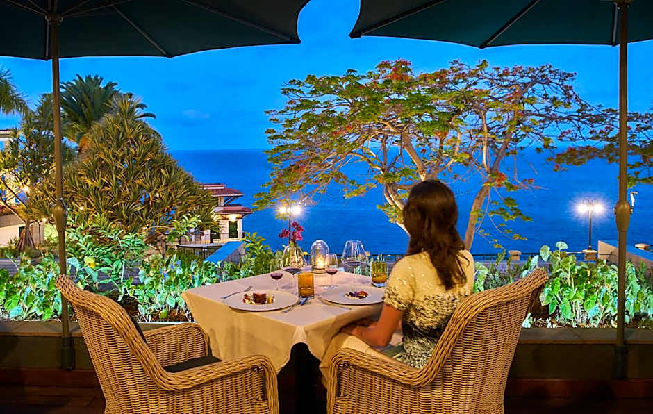 The Cliff Bay - PortoBay