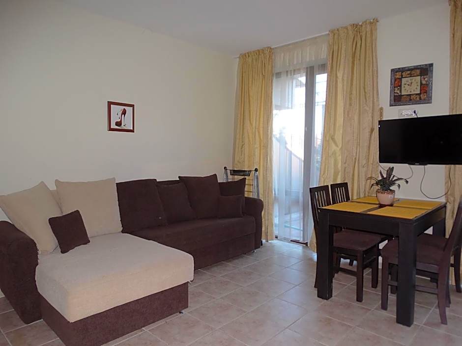 Chateau del Marina Apart Complex