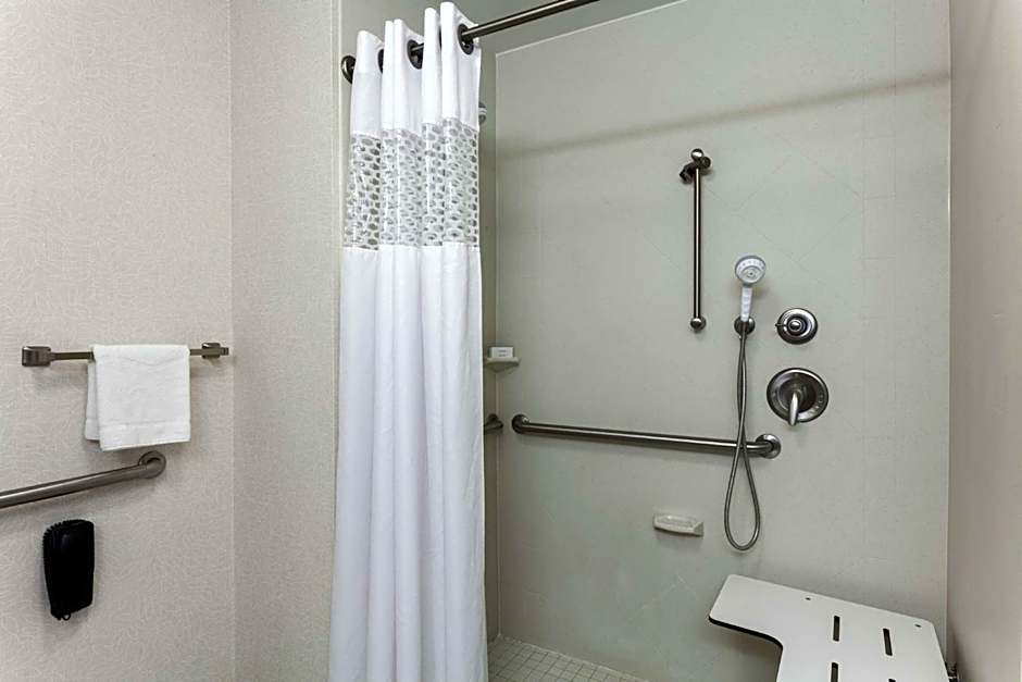 Hampton Inn By Hilton Ozark