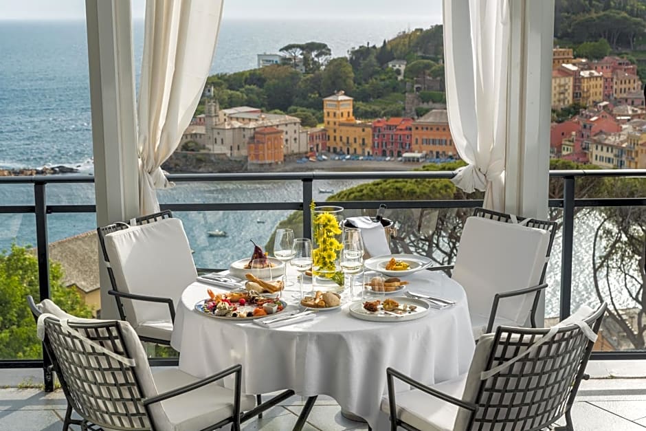 Hotel Vis a Vis