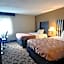 Norwood Inn & Suites Milwaukee