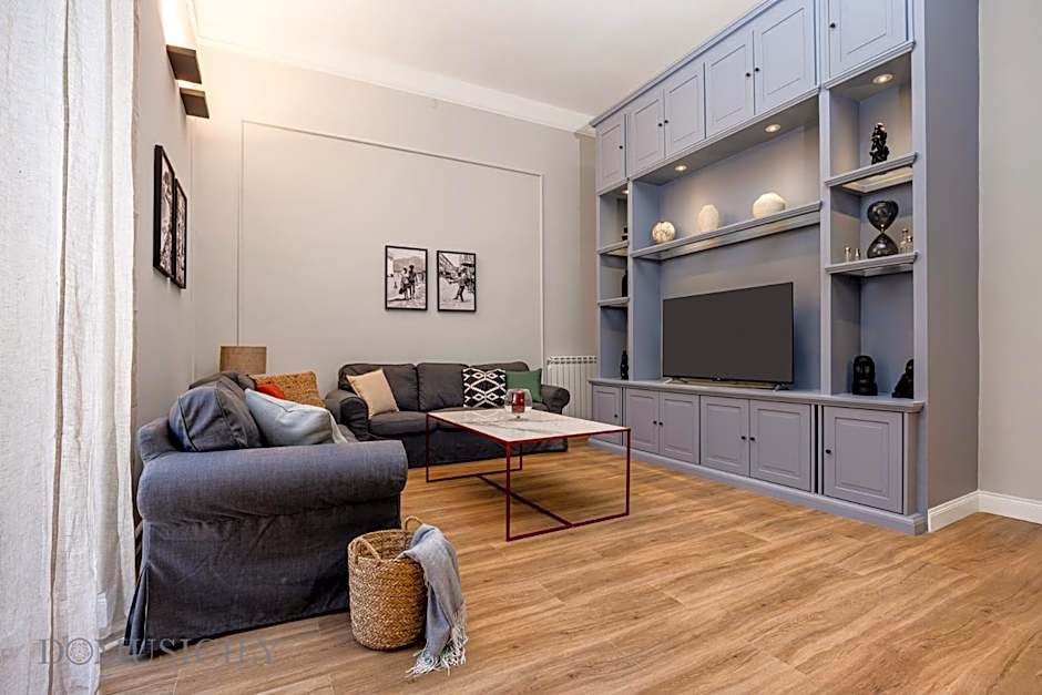 Constance Luxury Apartment by DomuSicily