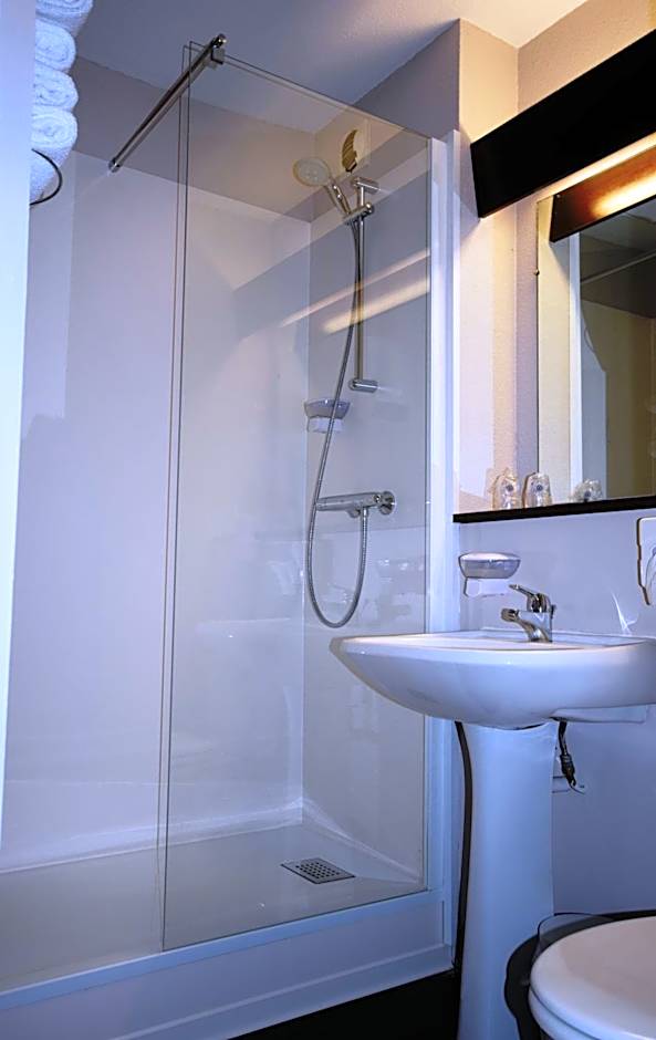 Inter-Hotel Bordeaux Ouest du Phare