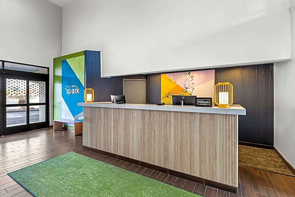 Spark by Hilton Glendale Peoria Phoenix North