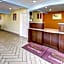 Econo Lodge at Military Circle