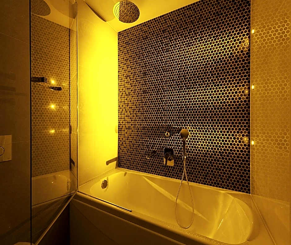 Bristol Art & Medical SPA