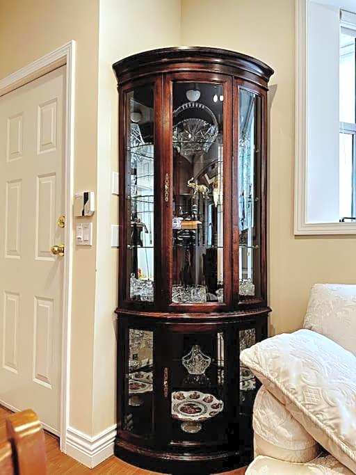 Super Cosy 8Bed & 6Bath in Vancouver heart near to airport and DownTown