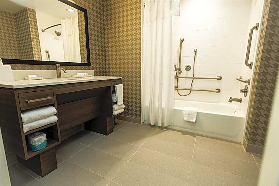 Home2 Suites by Hilton Hammond, LA