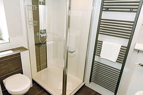 Single Room with Private Bathroom