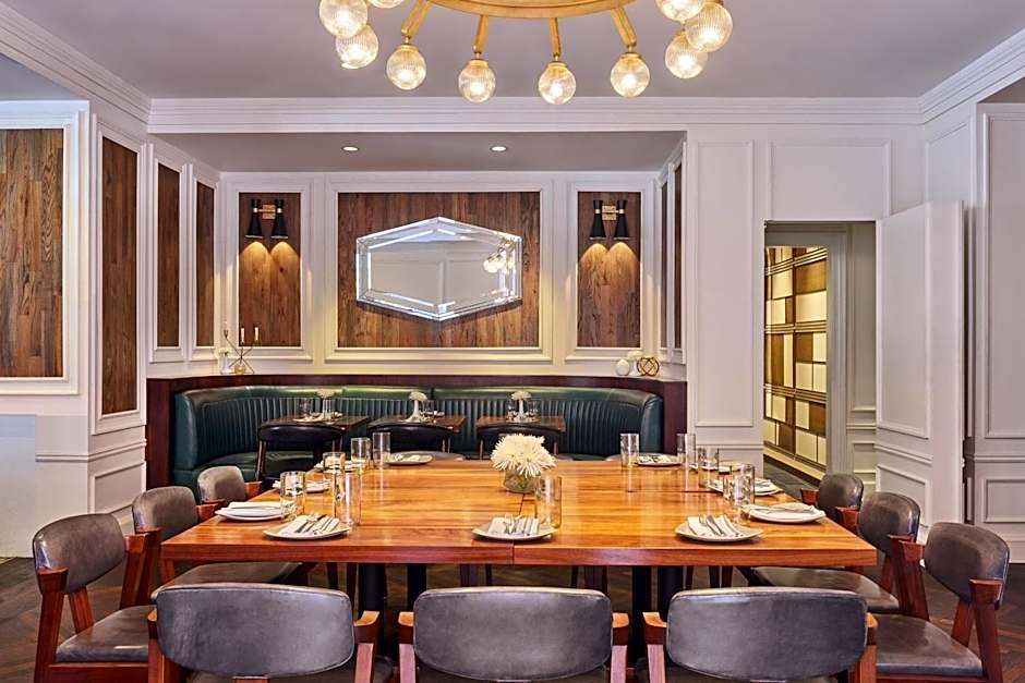 Le Meridien Indianapolis