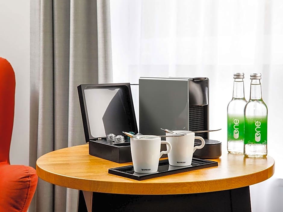 Mercure Cardiff North Hotel