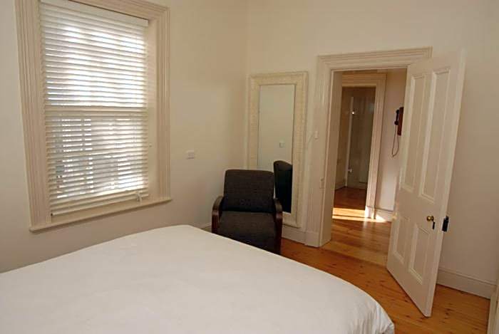 Cape Nelson Lighthouse