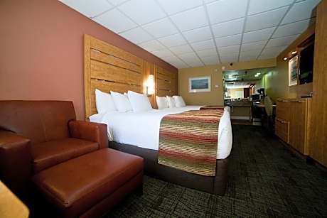 Queen Room with Two Queen Beds